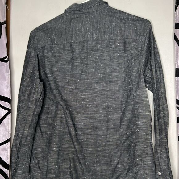 Calvin Klein men’s size small, long sleeve button-down shirt - Picture 9 of 10